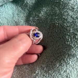 Beautiful vintage sterling silver sapphire, and crystal ring.